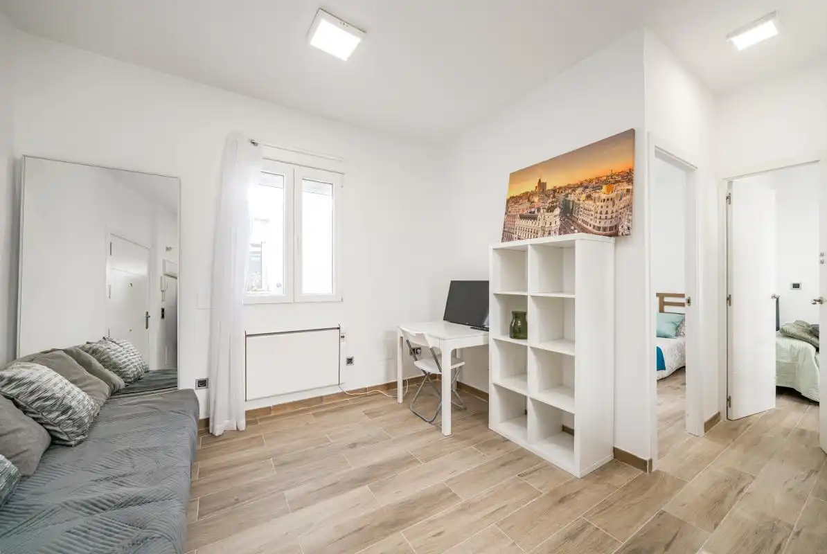 Bedroom of Flat for sale in  Madrid Capital  with Heating and Furnished