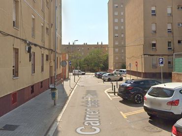 Flat for sale in Carrer dels Tintorers