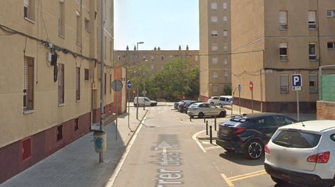 Sabadell (Barcelona). "OKUPADO" (no se puede visitar ni hipotecar).