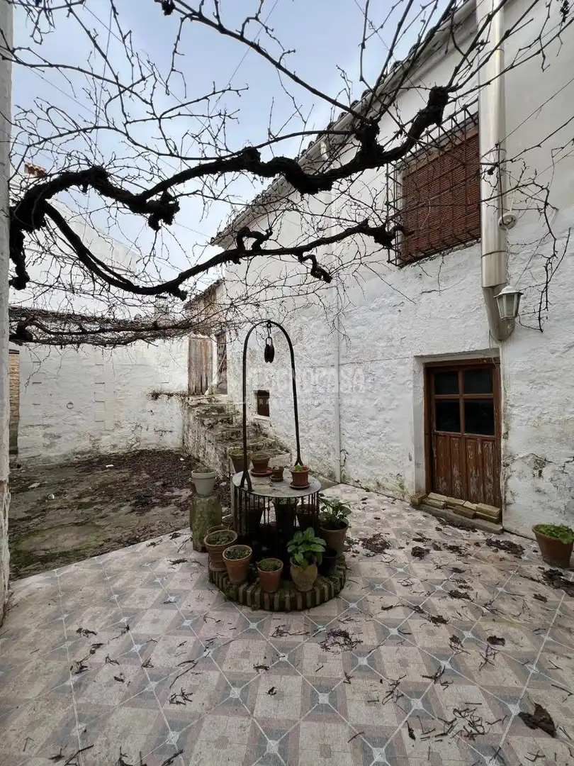 Casa amb terrassa en venda a Baeza, imagen 28
