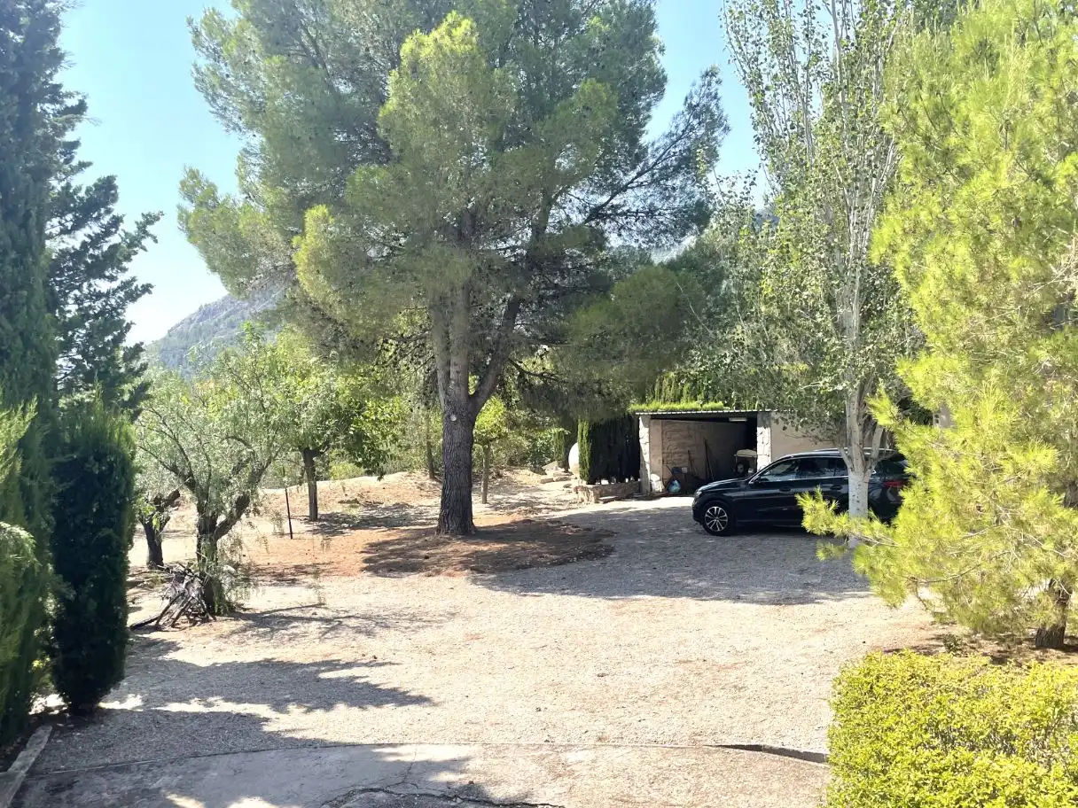 Vista exterior de Casa o xalet en venda en Cocentaina amb Aire condicionat, Terrassa i Piscina