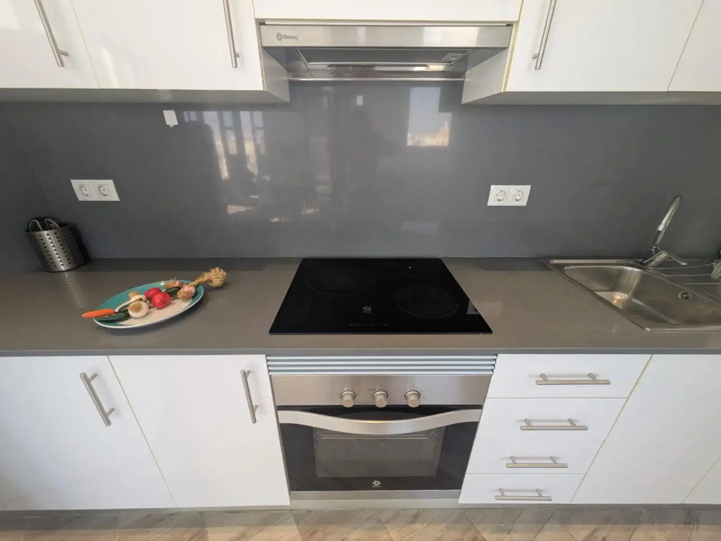 Küche von Dachboden zur Miete in Valencia mit Klimaanlage, Heizung und Terrasse