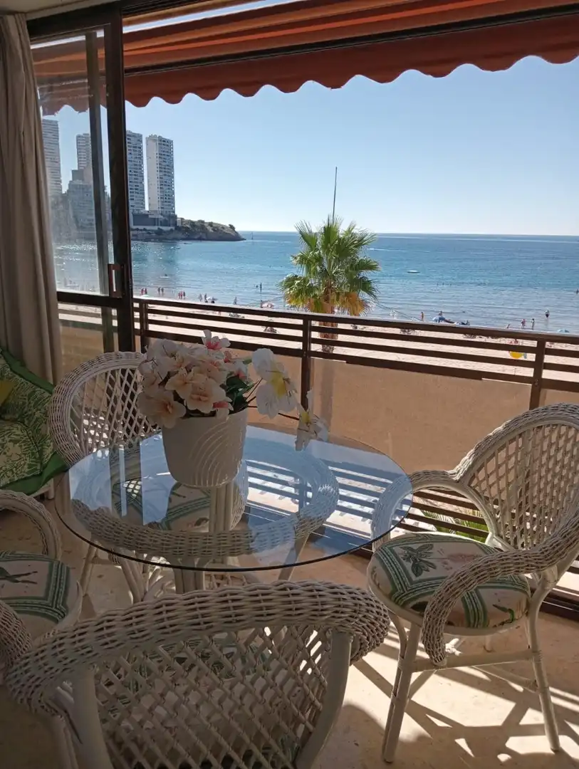 Appartement compact avec ascenseur à louer à Playa de Levante