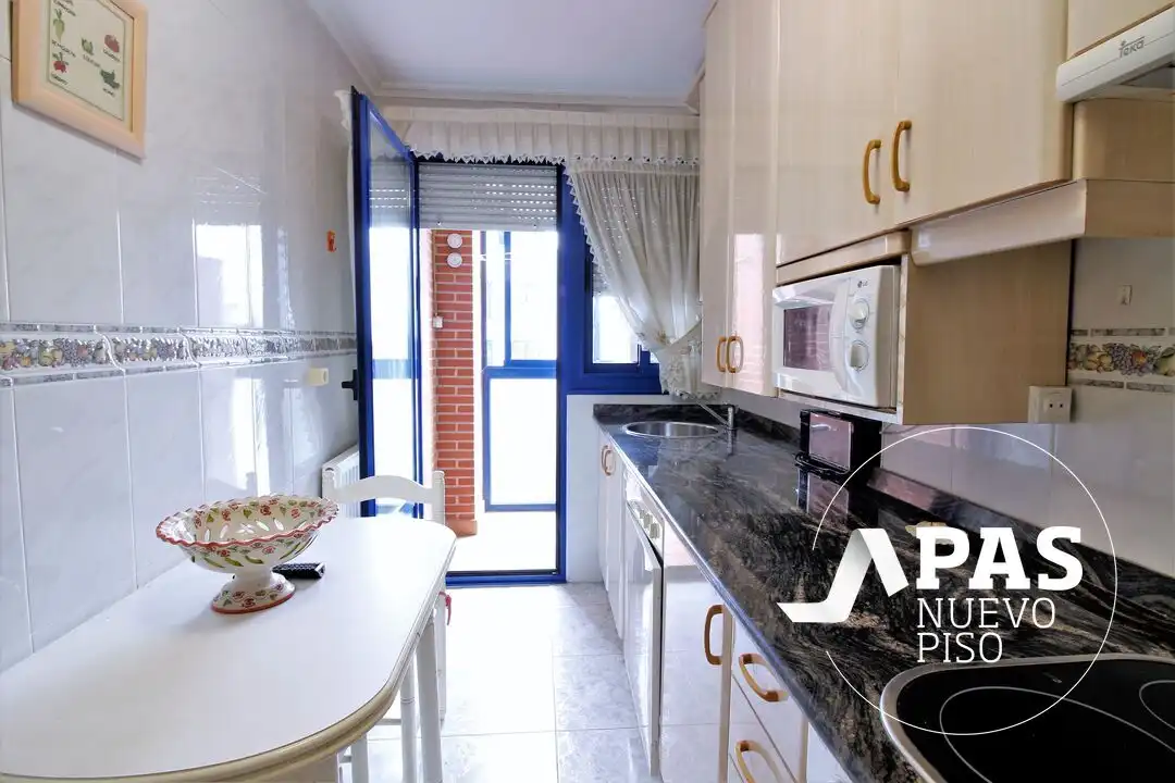 Kitchen of Flat for sale in Piélagos  with Heating and Balcony