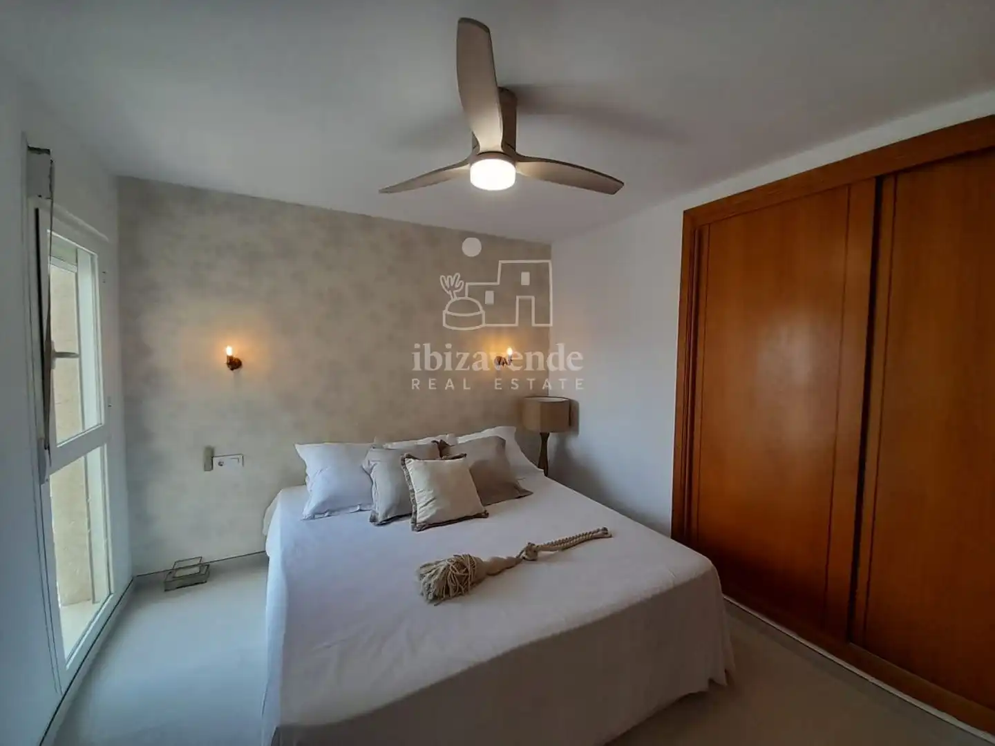 Habitación de Piso en venta en Sant Josep de sa Talaia con Aire acondicionado, Calefacción y Terraza