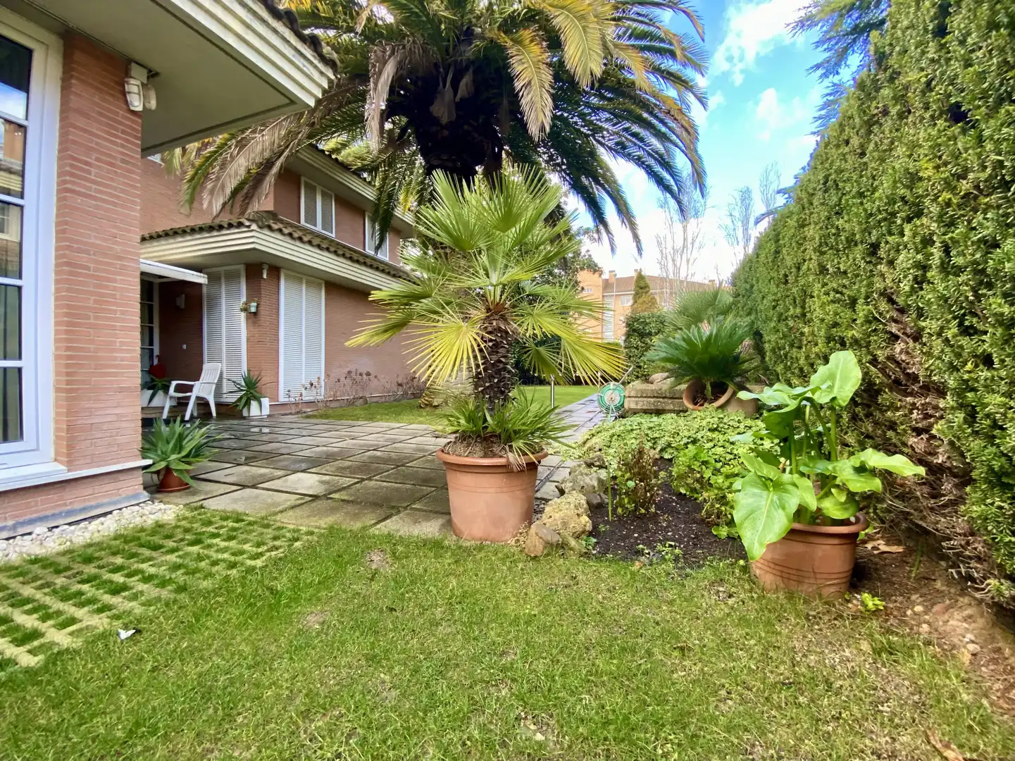 Jardí de Casa o xalet en venda en  Logroño amb Calefacció, Jardí privat i Terrassa