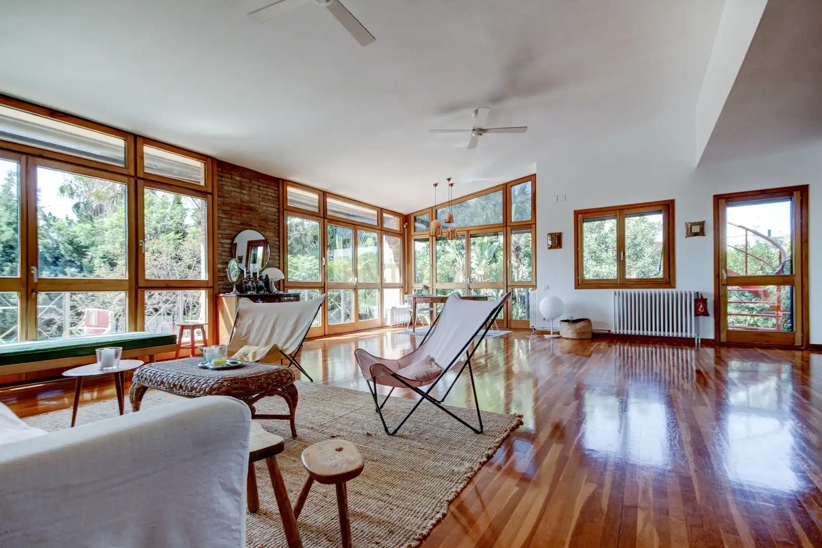 Sala d'estar de Casa o xalet en venda en Vilanova i la Geltrú