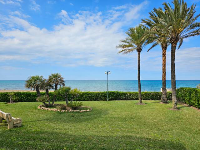 Apartamento en Alquiler en Les Bovetes - La Felicidad