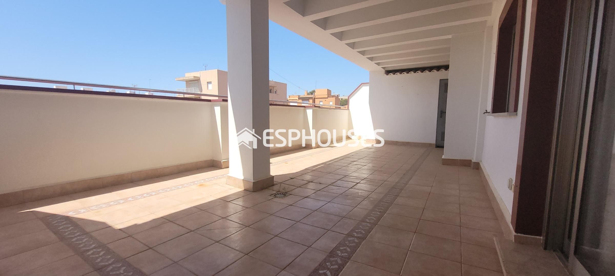 Terrace of Attic for sale in Guardamar del Segura  with Air Conditioner, Terrace and Storage room