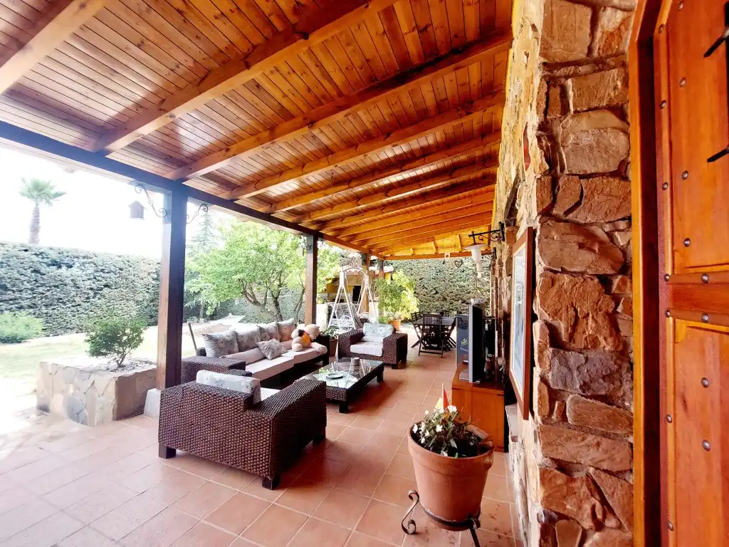 Terrassa de Casa o xalet en venda en Badajoz