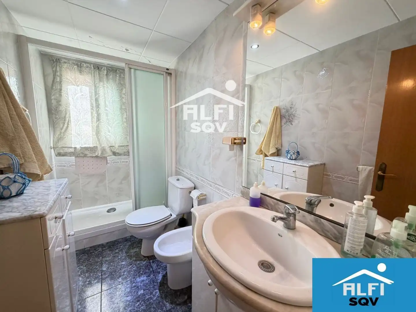 Baño de Piso en venta en Sant Quirze del Vallès con Aire acondicionado y Terraza