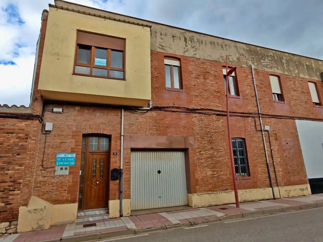 Adossat en venda a Avenida Cervera 4