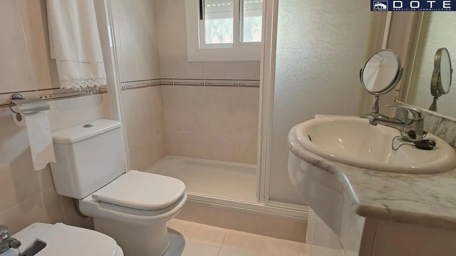 Baño de Casa adosada en venta en Creixell con Terraza, Trastero y Alarma