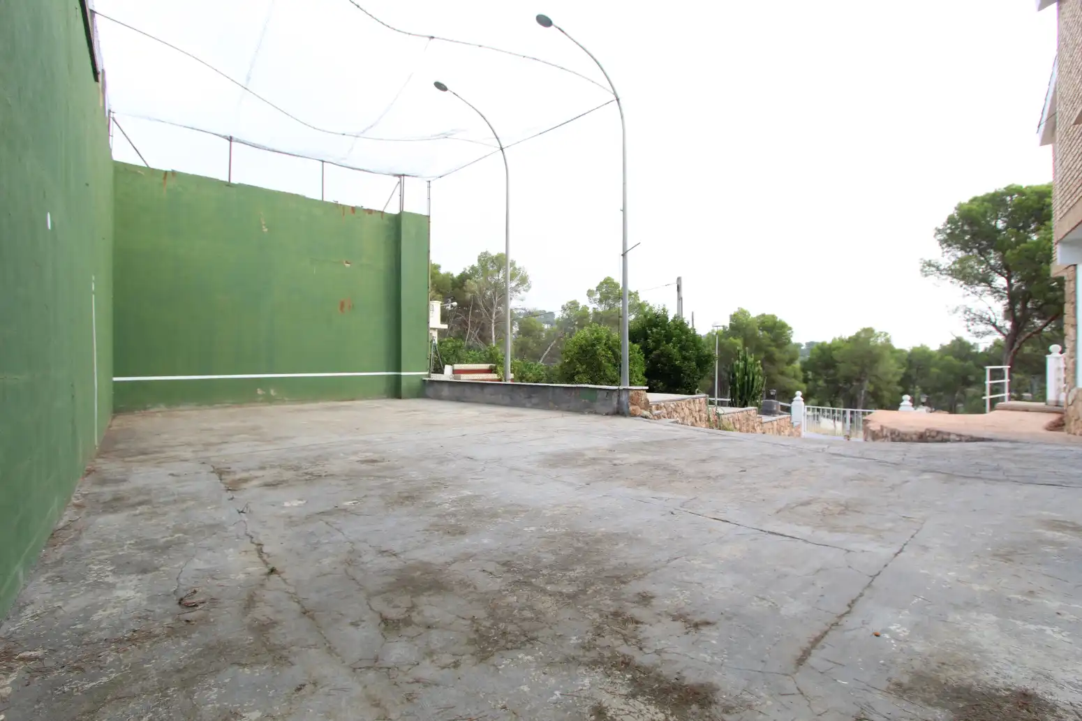 Vista exterior de Casa o xalet en venda en Torrent amb Aire condicionat, Calefacció i Terrassa