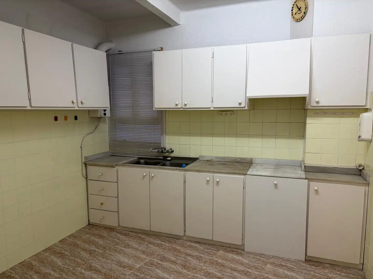 Cocina de Piso en venta en Villena con Aire acondicionado, Trastero y Balcón