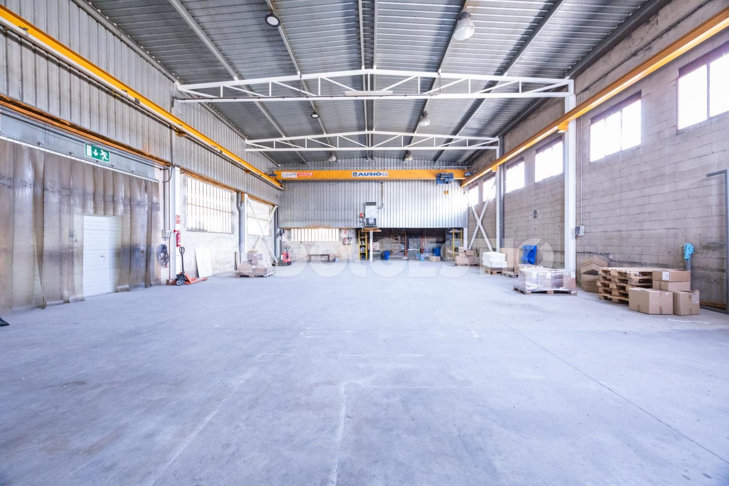 Industrial buildings to rent in Torelló
