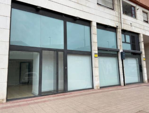 Local comercial en Alquiler en Sociedad santa ageda en Lasesarre