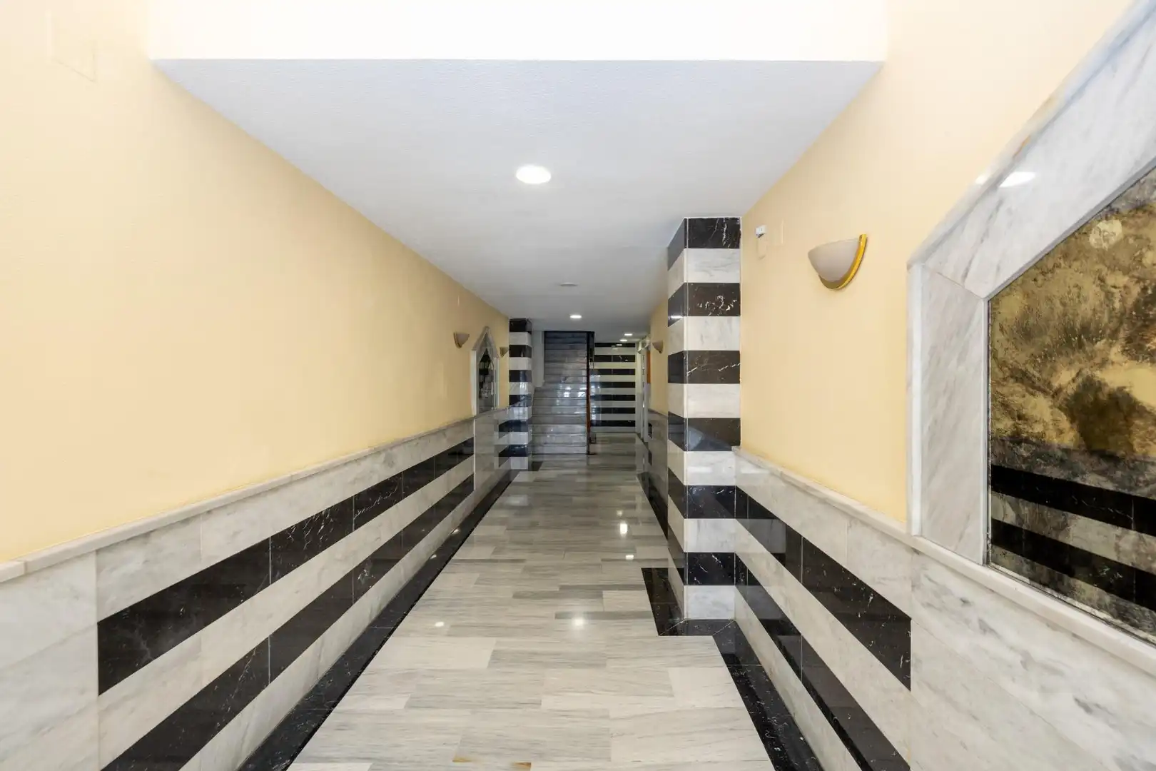 Piso en venta en Granada con Calefacción