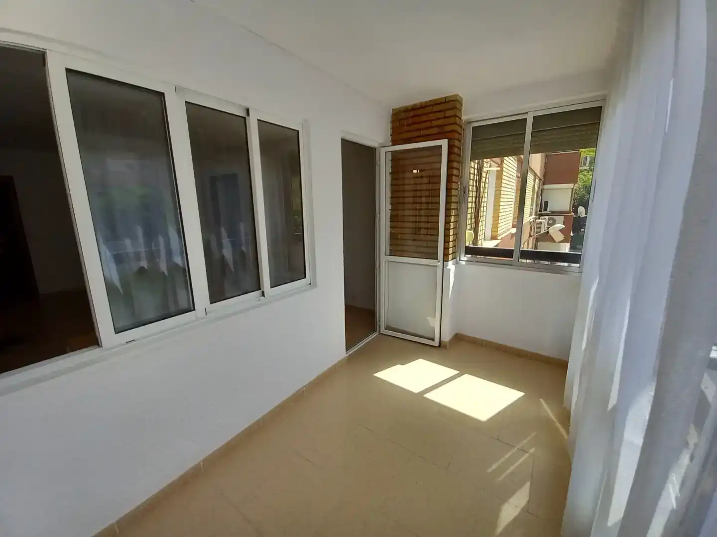 Balcony of Flat for sale in  Sevilla Capital  with Air Conditioner and Balcony