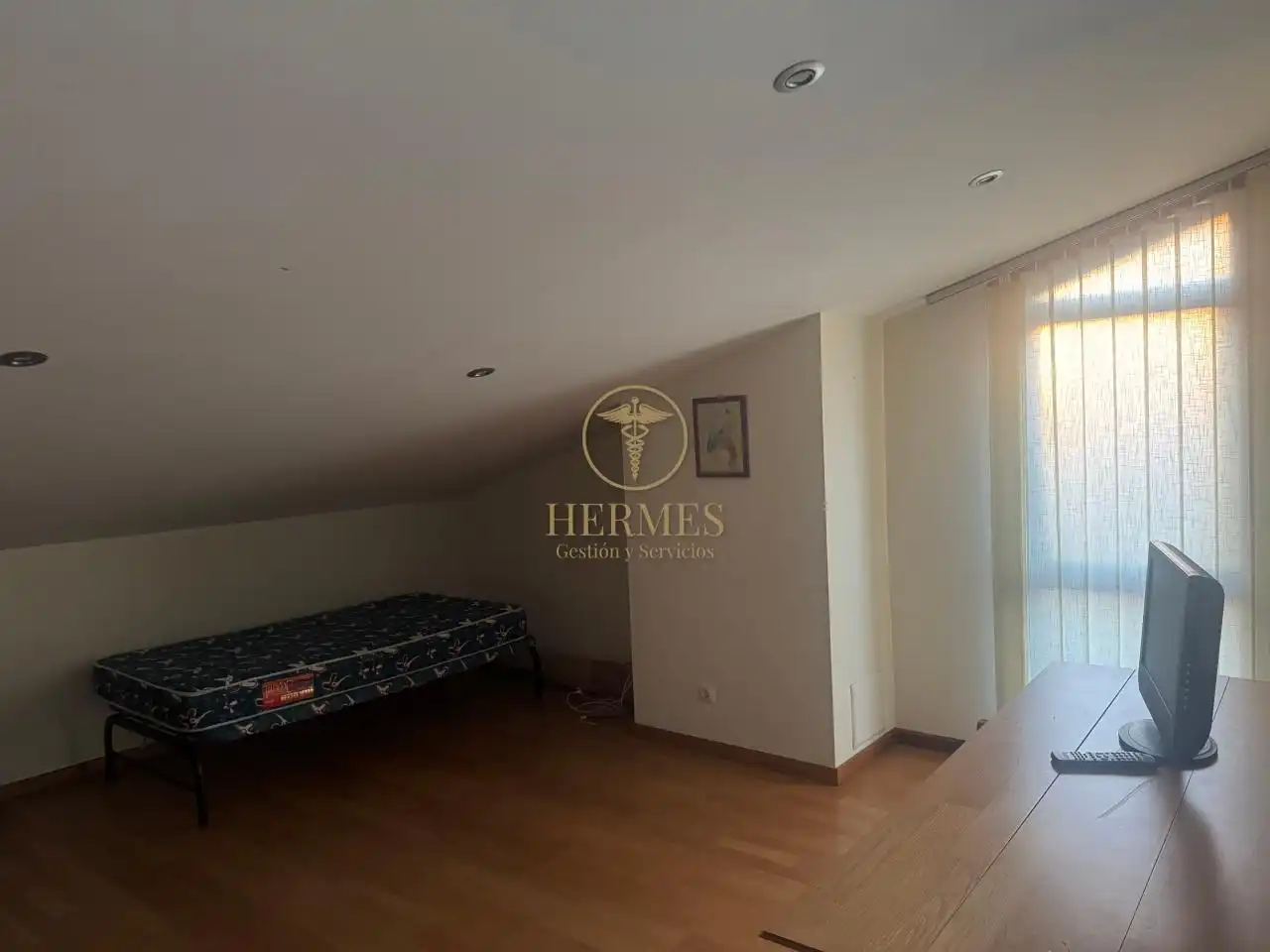 Casa adosada en venta en Tomiño con Calefacción, Jardín privado y Terraza