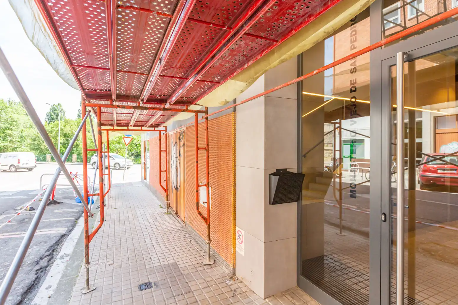 Vista exterior de Piso en venta en  Pamplona / Iruña con Calefacción, Parquet y Balcón