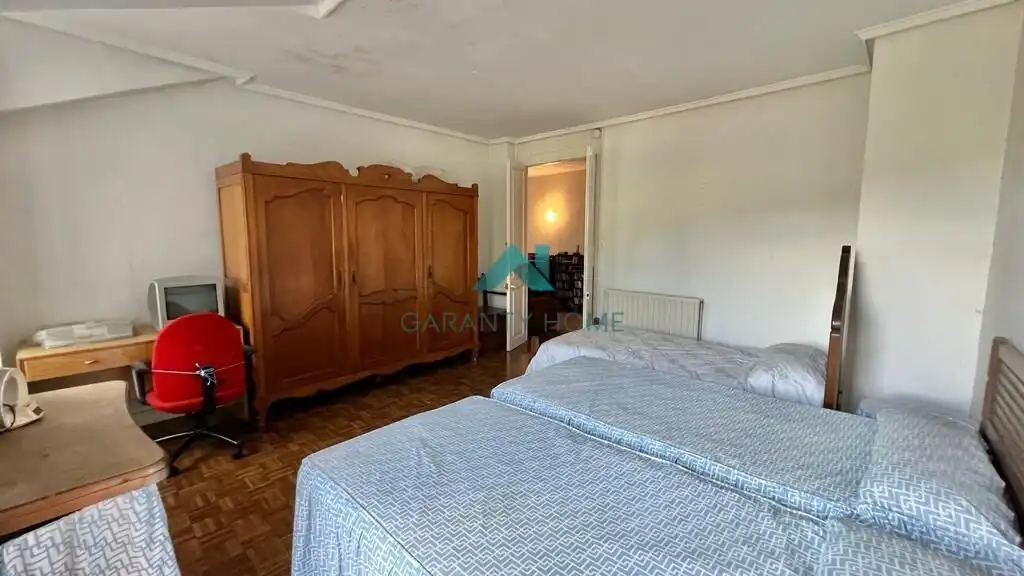 Schlafzimmer von Country house zum Verkauf in Ampuero mit Heizung, Privatgarten und Terrasse
