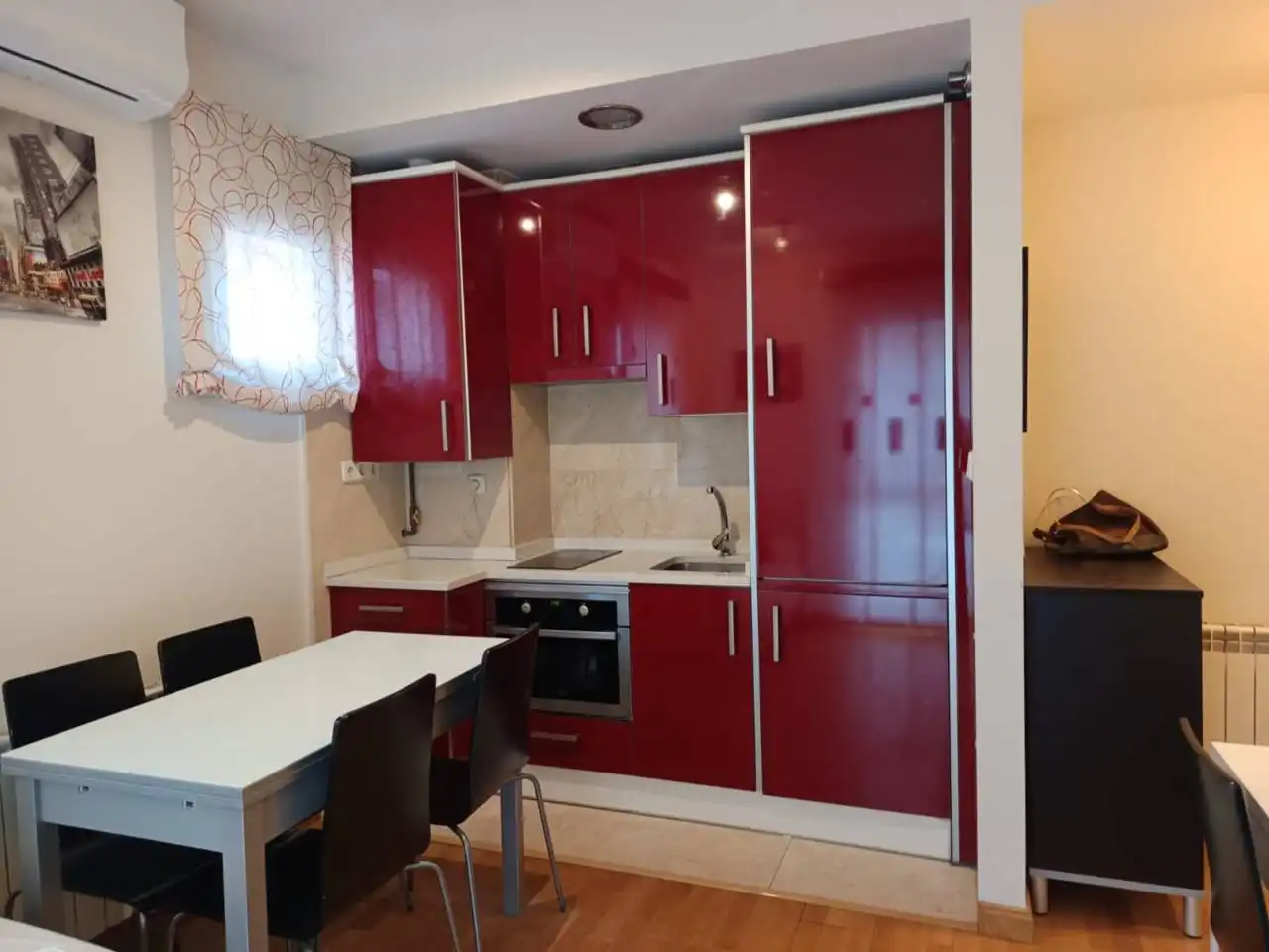 Cocina de Apartamento de alquiler en Toledo con Aire acondicionado, Calefacción y Trastero