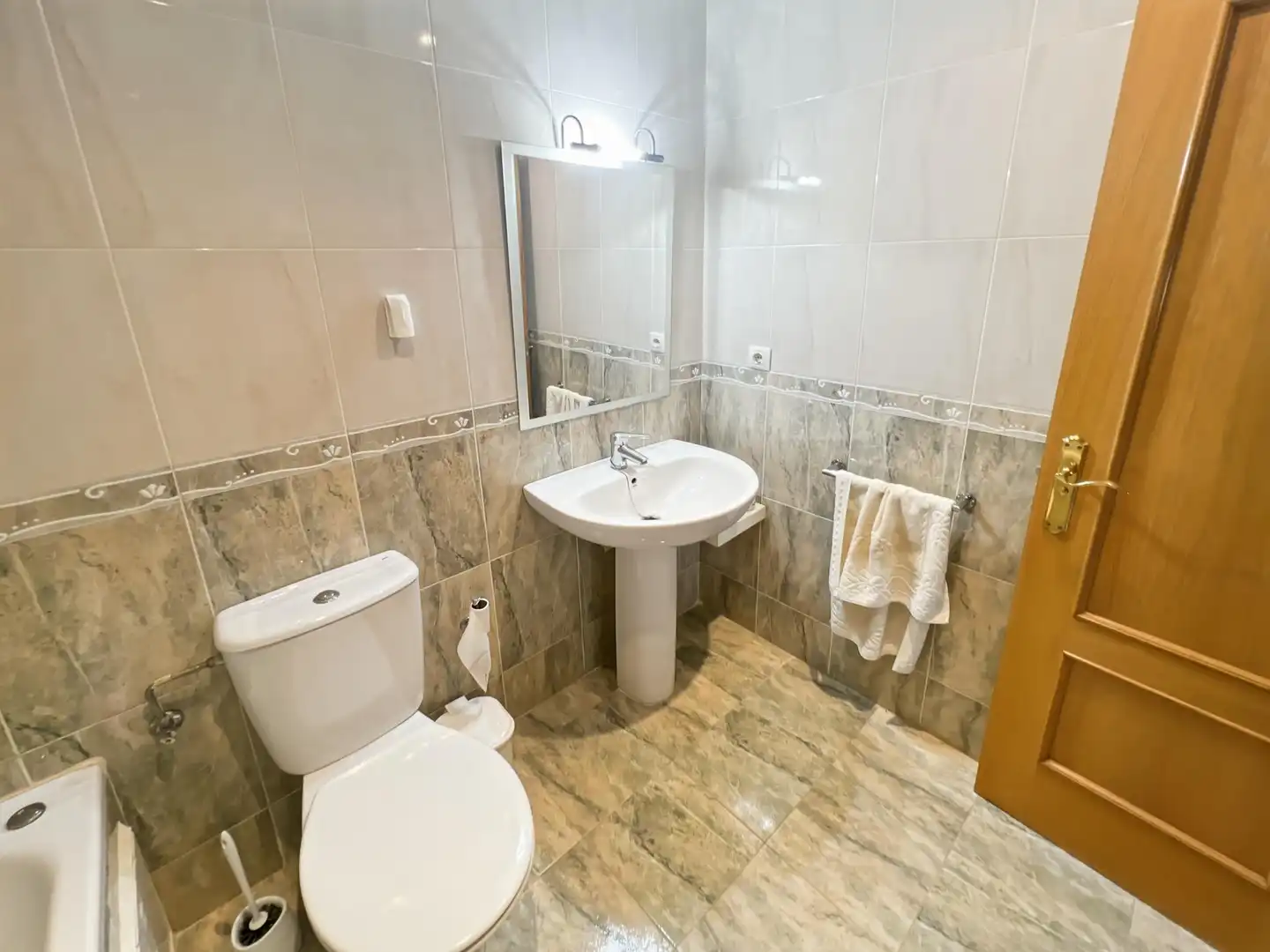 Bathroom of Detached homes for sale in Almazora / Almassora  with Air Conditioner, Terrace and Storage room