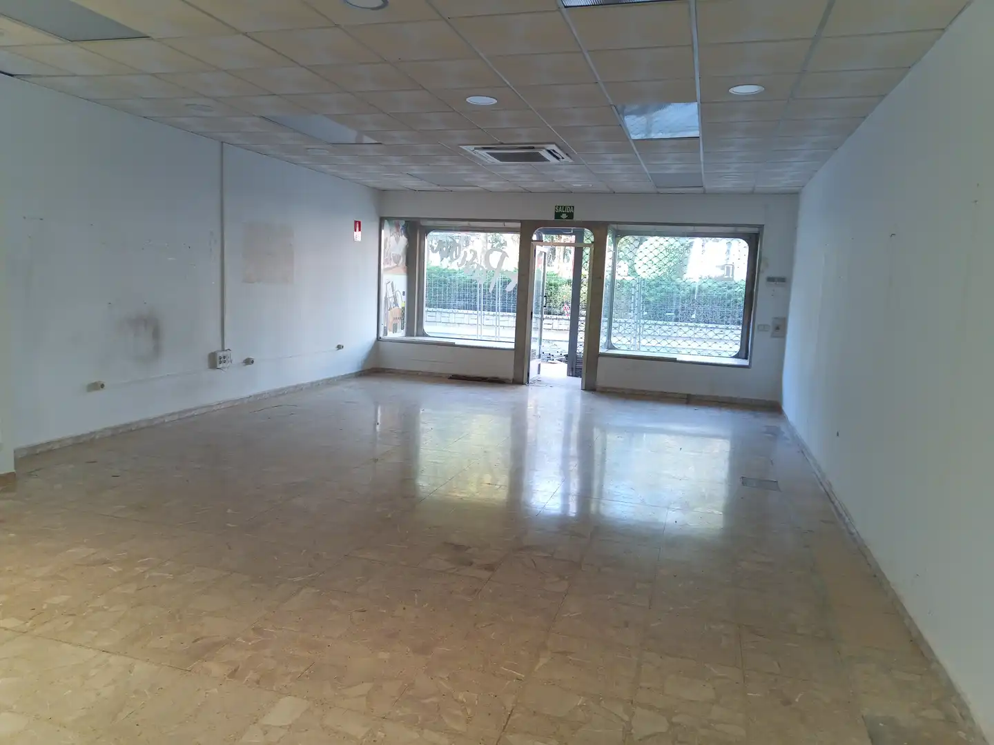Local comercial en venta en Paseo del Prado