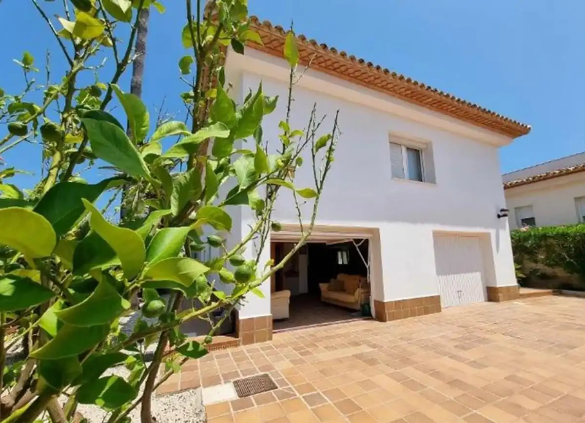 Casa o chalet en venta en Les Bassetes - El Marjal