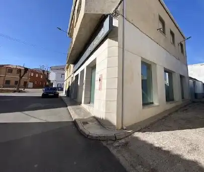 Vista exterior de Local en venta en Olivares de Júcar