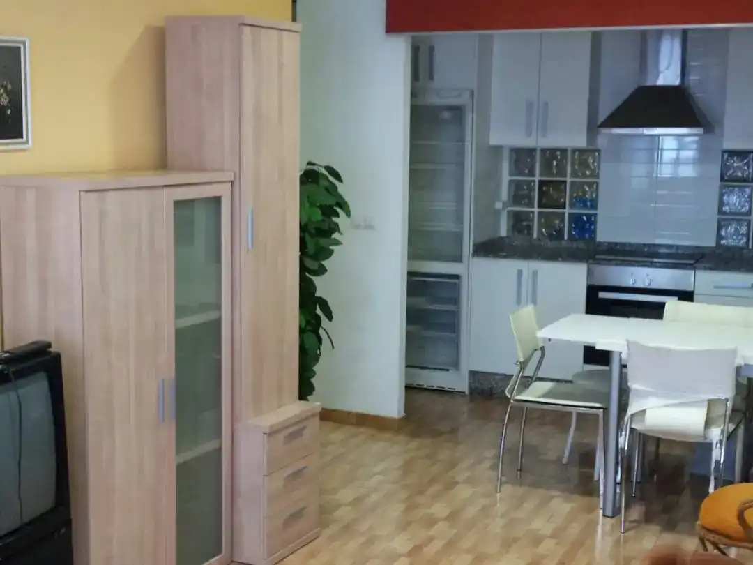 Küche von Wohnung zur Miete in Cella mit Klimaanlage und Möbliert