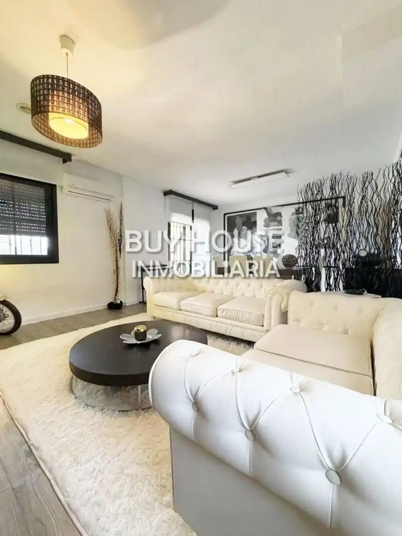 Chalet con piscina en venta en Calle Madeira 17, imagen 28