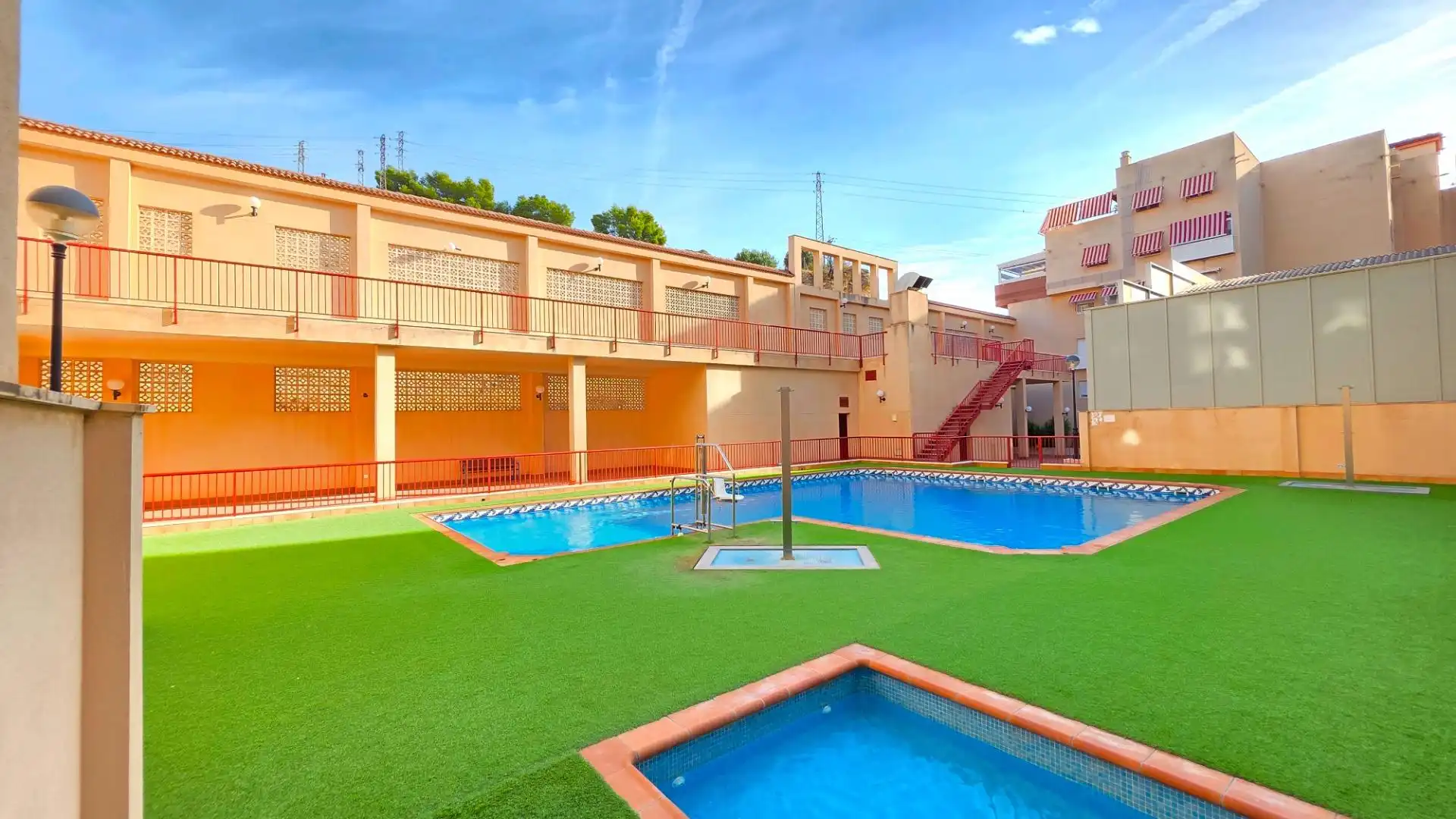 Appartamento con piscina in vendita a Calle Venta de Cañero