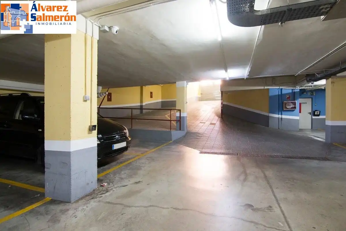Parking of Flat for sale in Zaidín