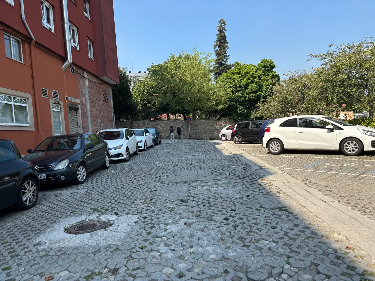 Parking de Piso de alquiler en Culleredo con Calefacción, Parquet y Trastero
