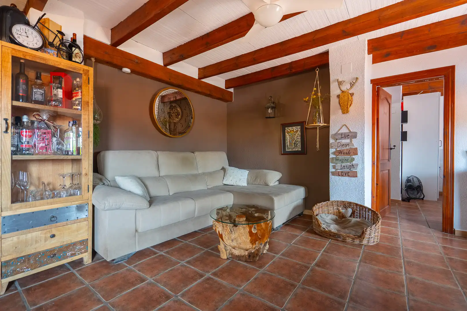 Living room of Commercial properties for sale in Sagra