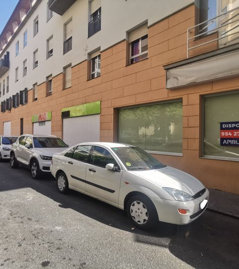 Foto 2 von Geschaftsraum zur Miete in Calle Florencio Quintero, 16, Cruz Roja, Sevilla Capital