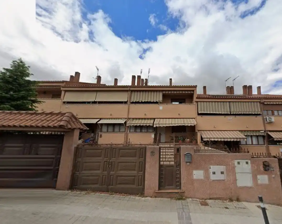 Exterior view of Houses for sale in Móstoles