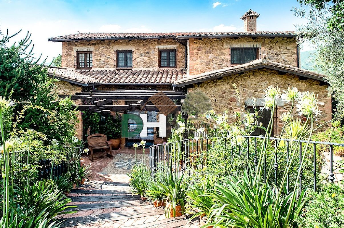 Casa o xalet en venda a Mohedas de Granadilla