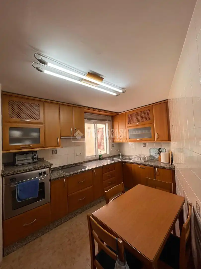 Flat for rent in La Herradura centro