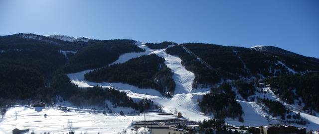 Apartamento en Venta en Urbanització Sant Pere del Tarter, 57 en El Tarter