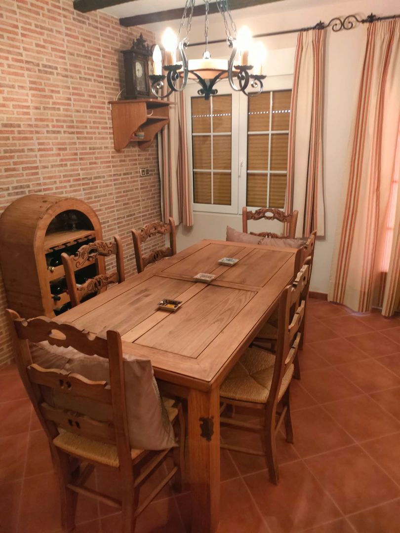 Menjador de Casa o xalet en venda en Zafarraya amb Calefacció, Terrassa i Traster