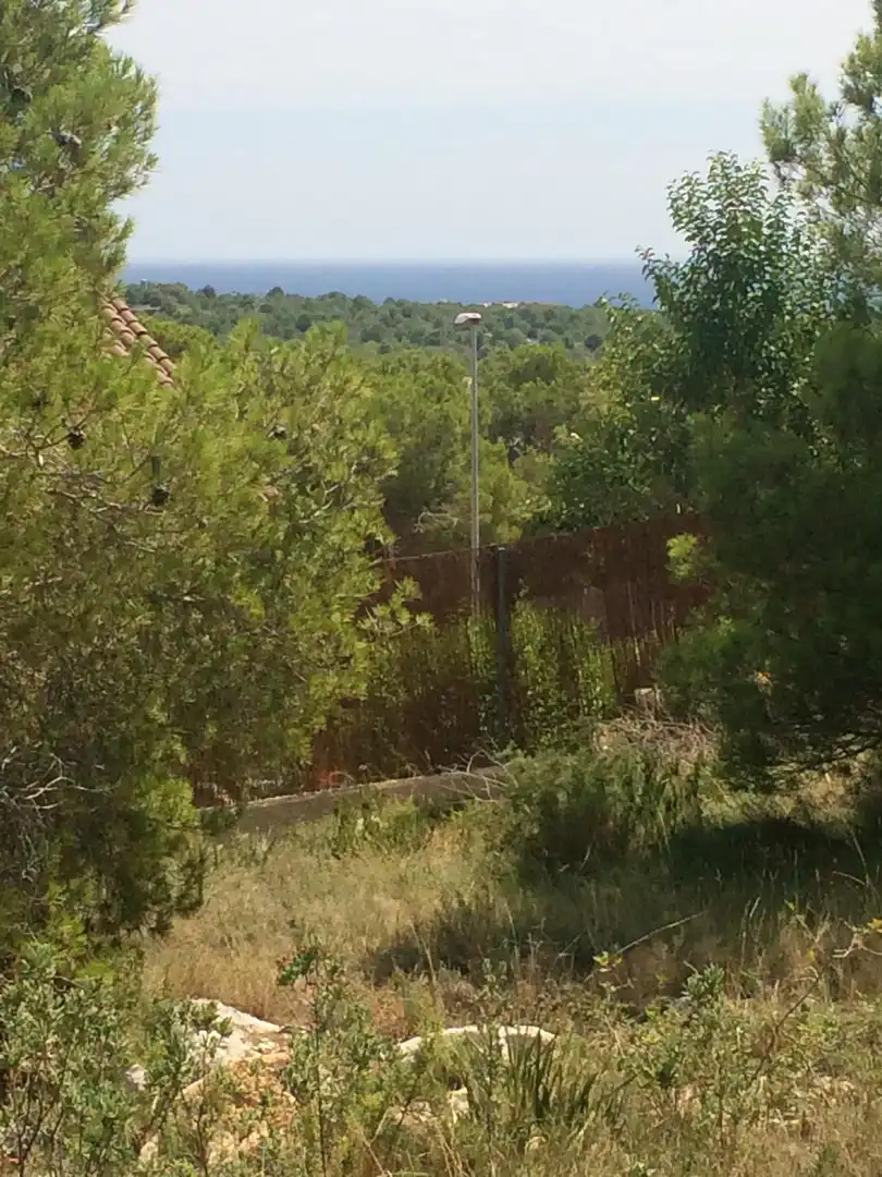 Terreny residencial en venda a Carrer Joan Brossa, imagen 2