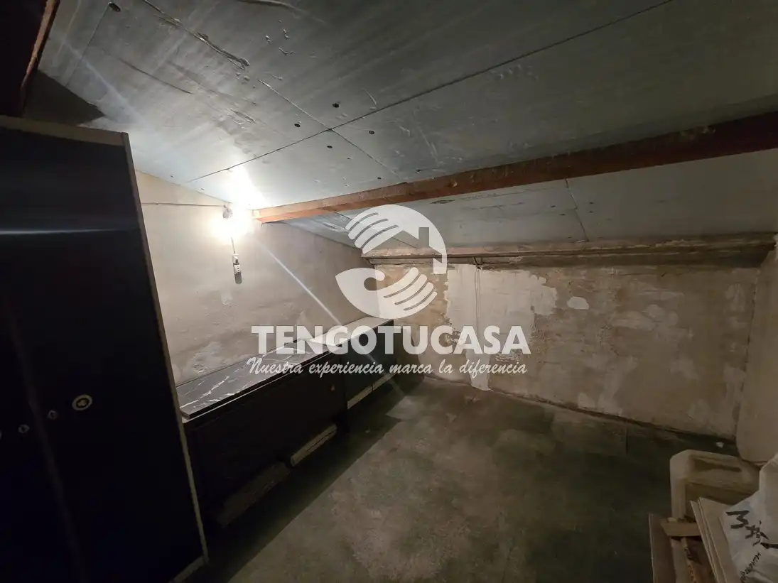 Flat for sale in Madrid  with Heating, Storage room and Furnished