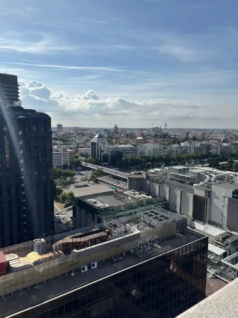 Exterior view of Flat for rent in Madrid  with Air Conditioner, Heating and Storage room