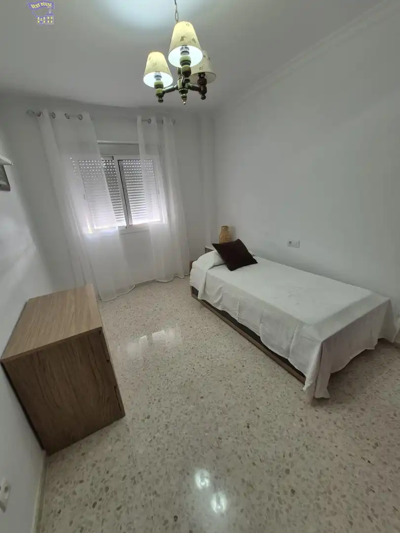 Bedroom of Flat for rent in Arcos de la Frontera