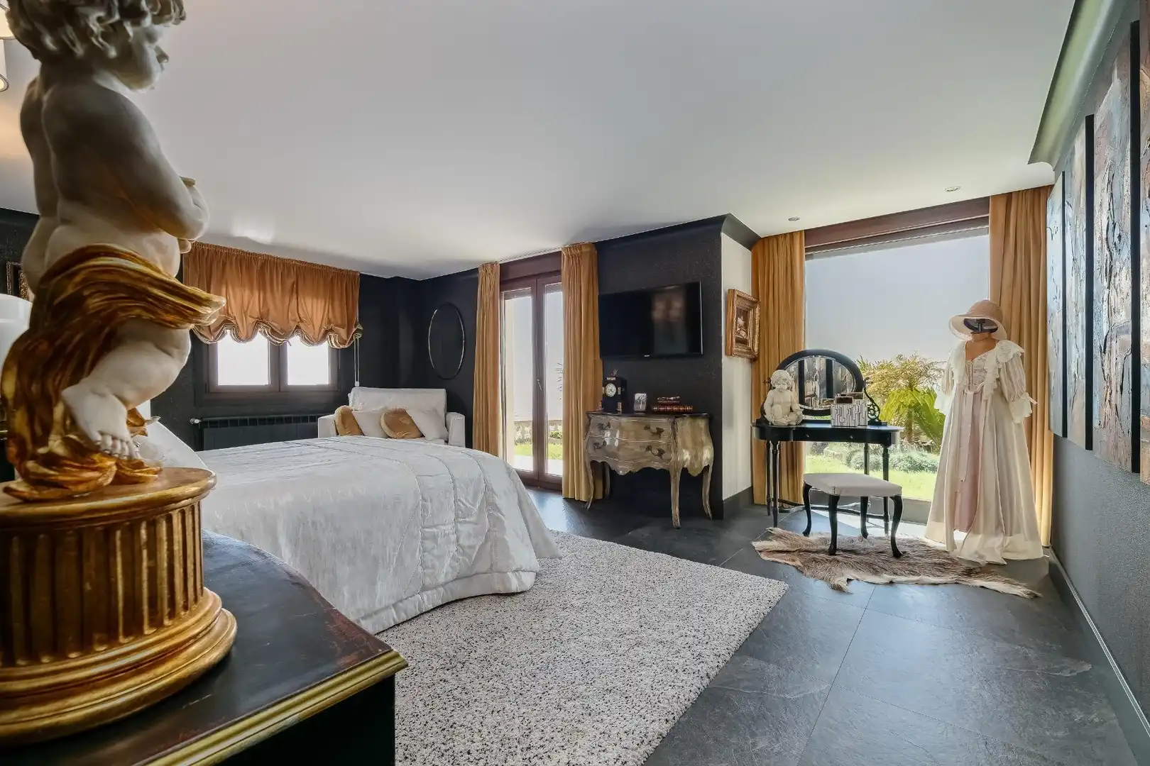 Bedroom of Houses for sale in Oia  with Air Conditioner, Heating and Private garden