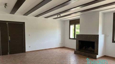 Photo 5 of Houses for sale in Carrer Font, de la, Montmar, Castelldefels