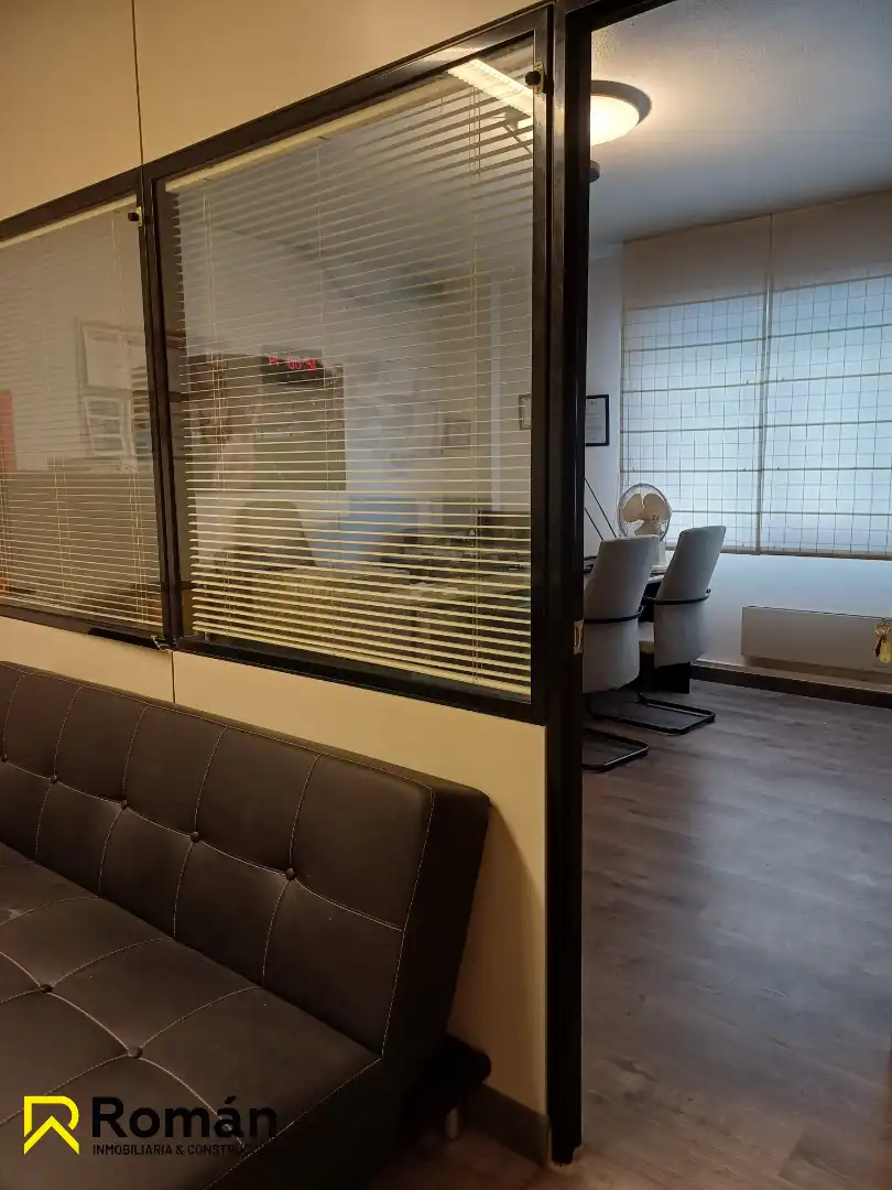 Office for rent in  Pamplona / Iruña  with Heating and Furnished
